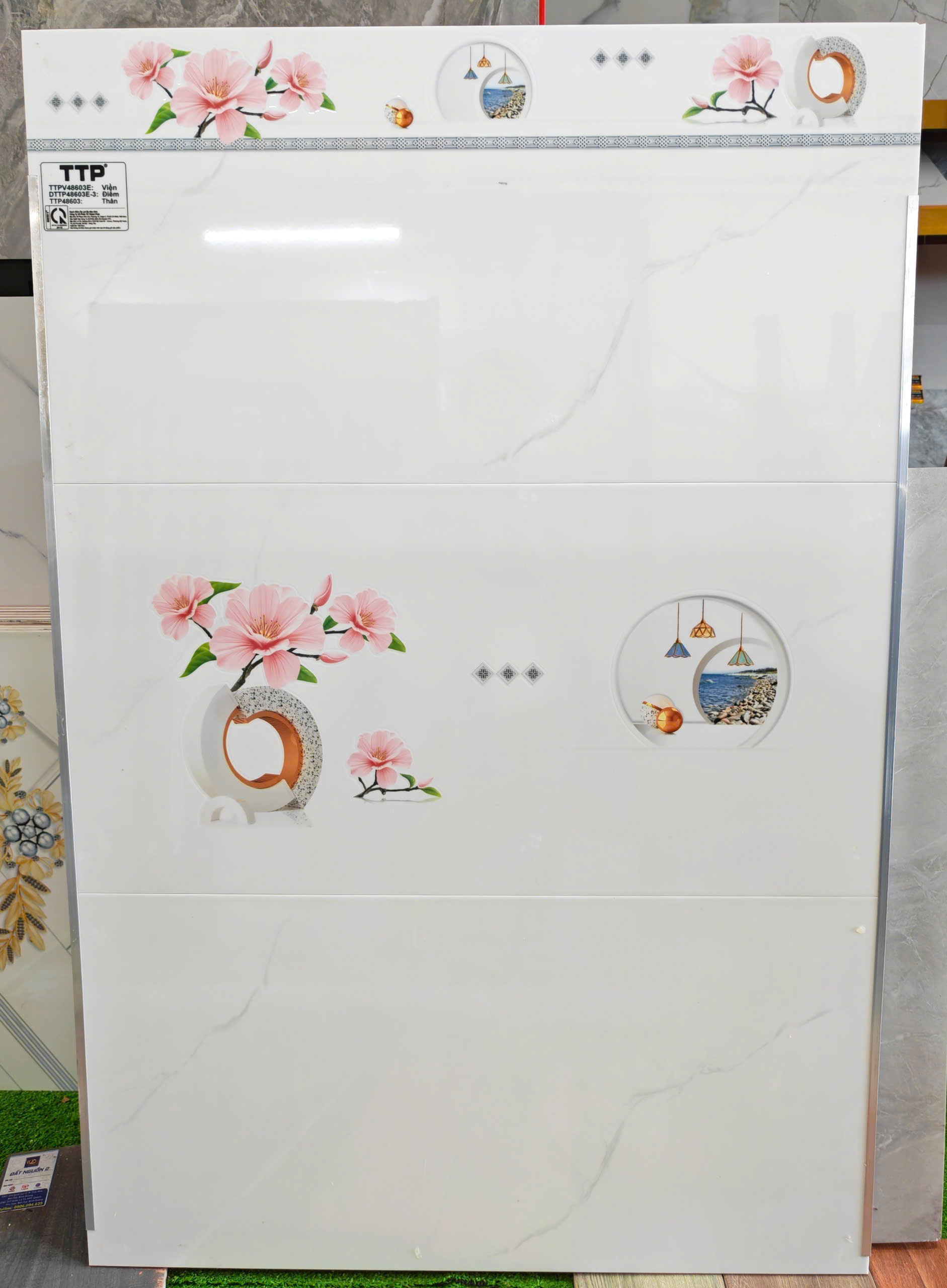 Gạch ốp tường 40x80cm-4456